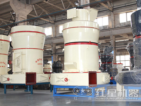 雷蒙磨粉机实拍图 雷蒙磨粉机实拍图